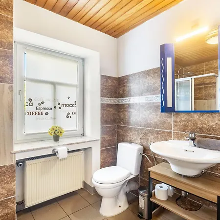Ferienhaus Rodershausen Hébergement de vacances *